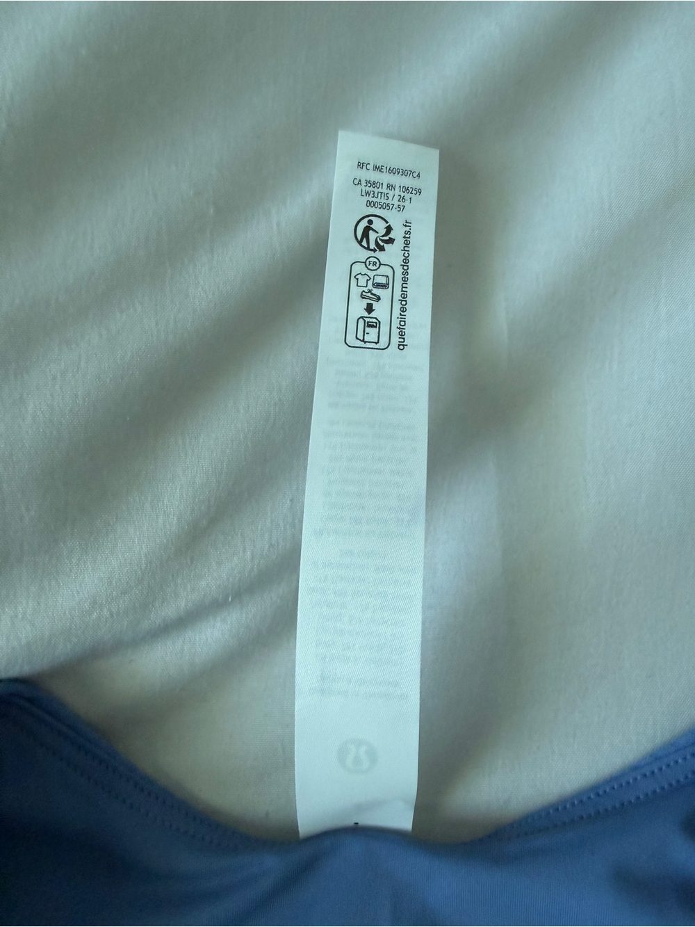 lululemon athletica Periwinkle Blue Scoop Neck Crop Top - Picture 4 of 6